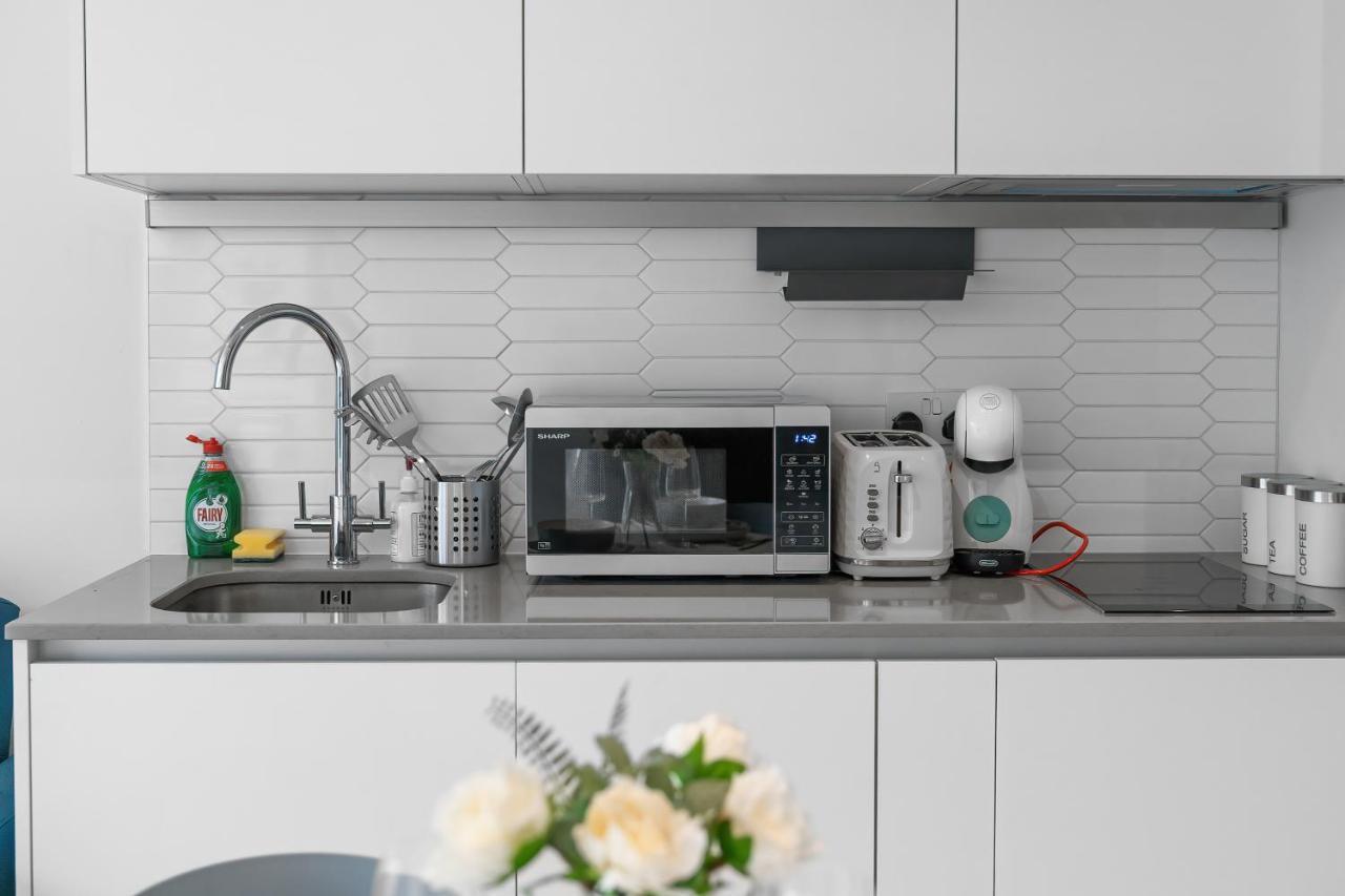 Livestay-Modern Apartments Next To Wembley Stadium Лондон Экстерьер фото